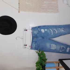 Cotton On Ripped Boyfriend Jeans